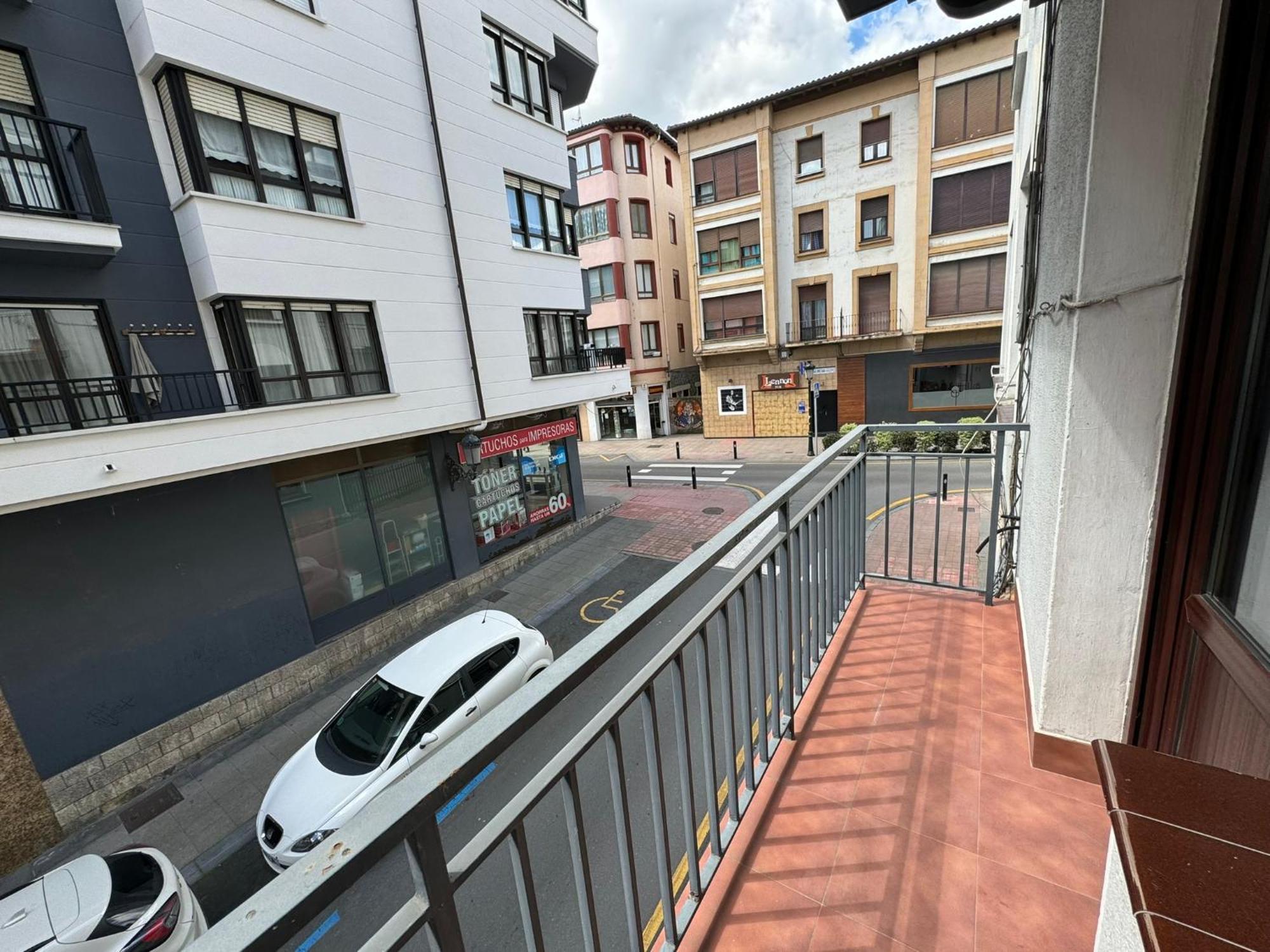 Byandreea Apartaments Etxebi Guernica y Luno Exteriér fotografie